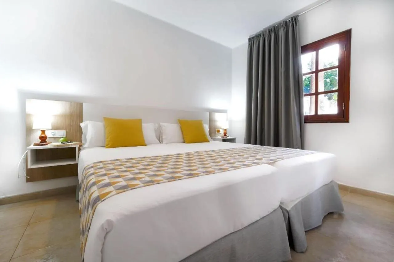 Labranda Playa Club Hotel Puerto del Carmen  Spain